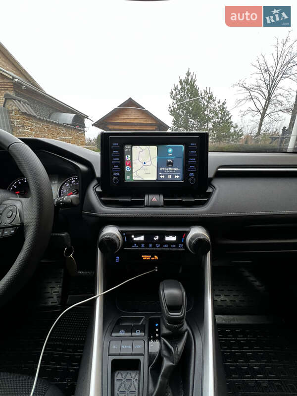 Позашляховик / Кросовер Toyota RAV4 2018 в Дубні
