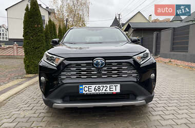 Позашляховик / Кросовер Toyota RAV4 2019 в Чернівцях