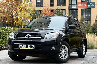 Позашляховик / Кросовер Toyota RAV4 2007 в Києві