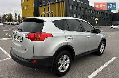 Позашляховик / Кросовер Toyota RAV4 2013 в Києві