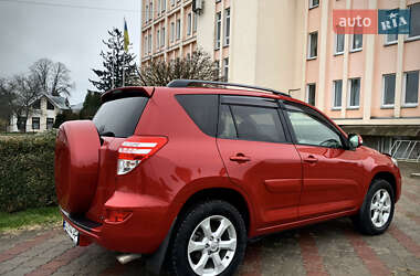 Внедорожник / Кроссовер Toyota RAV4 2011 в Тернополе