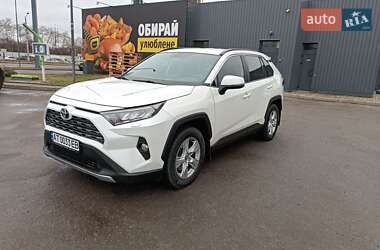 Позашляховик / Кросовер Toyota RAV4 2019 в Івано-Франківську