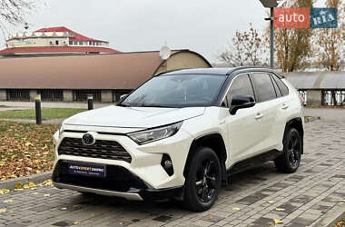 Позашляховик / Кросовер Toyota RAV4 2018 в Дніпрі