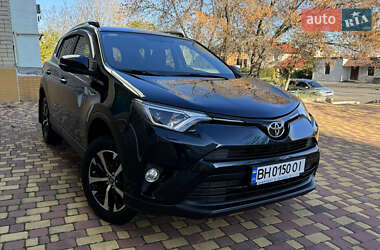 Внедорожник / Кроссовер Toyota RAV4 2018 в Одессе