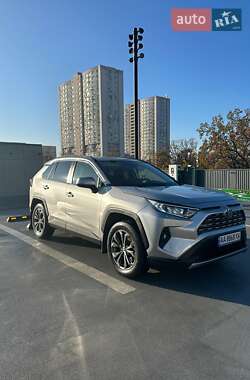 Внедорожник / Кроссовер Toyota RAV4 2023 в Киеве