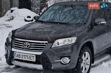 Внедорожник / Кроссовер Toyota RAV4 2010 в Немирове