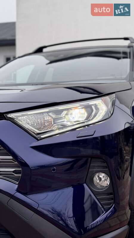 Внедорожник / Кроссовер Toyota RAV4 2021 в Умани фото 4 Внедорожник / Кроссовер Toyota RAV4 2021 в Умани