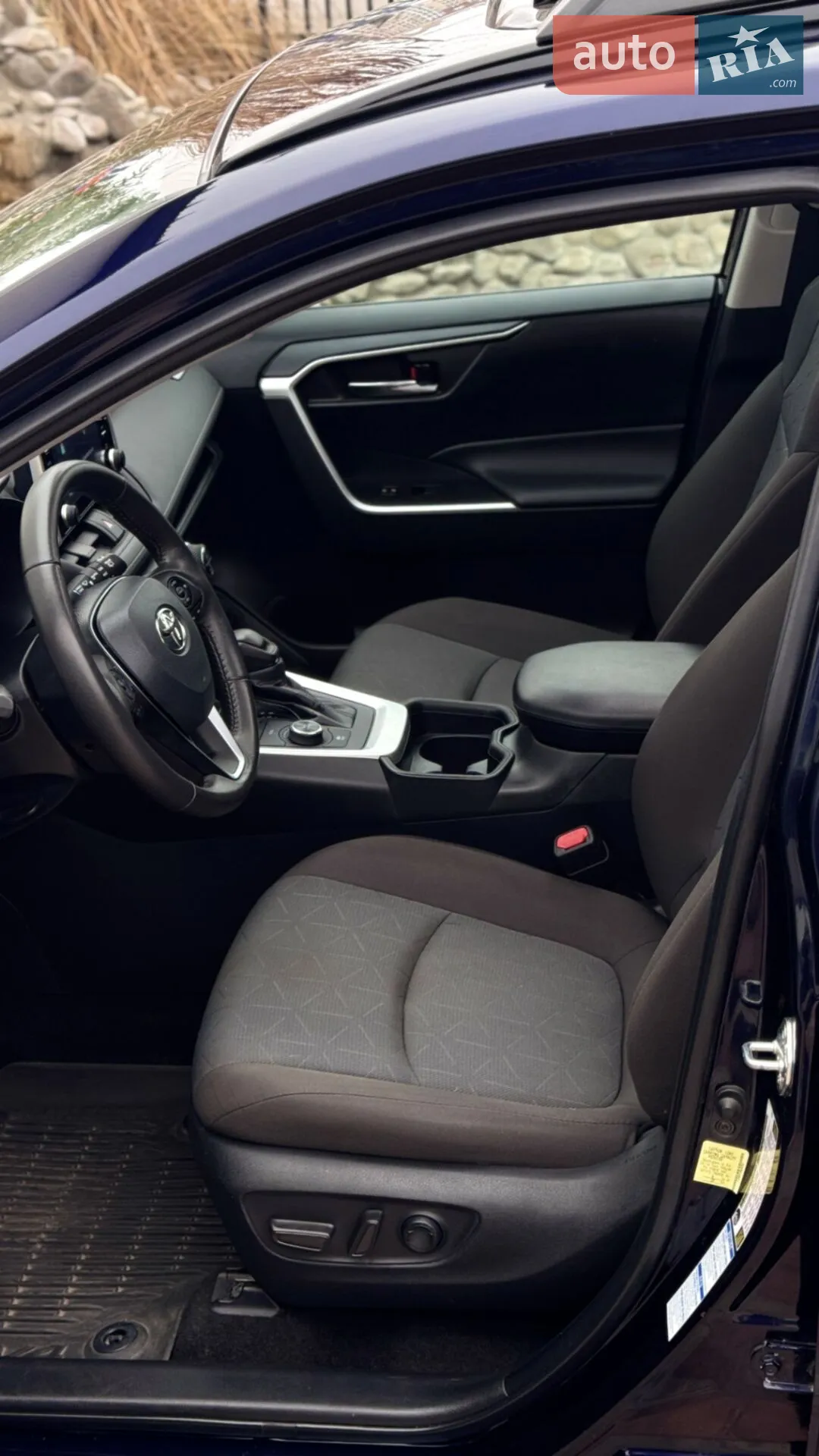 2021 Toyota RAV 4 - мініатюра 33