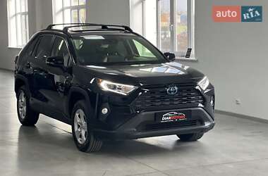 Позашляховик / Кросовер Toyota RAV4 2020 в Полтаві