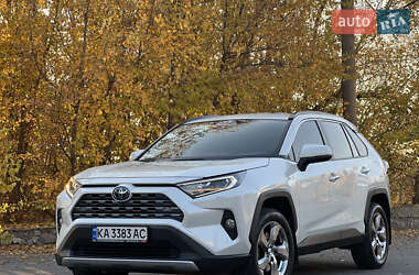 Внедорожник / Кроссовер Toyota RAV4 2021 в Днепре