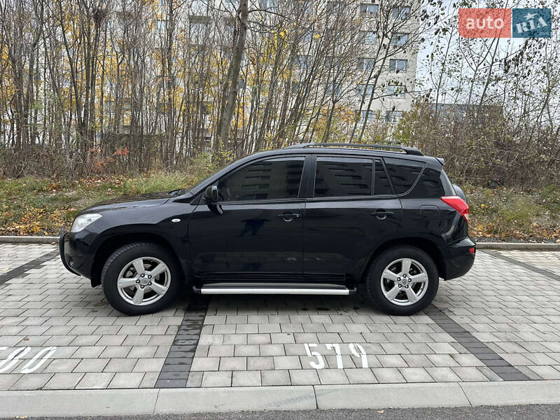 Внедорожник / Кроссовер Toyota RAV4 2007 в Тячеве