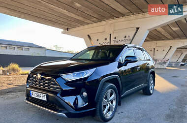 Внедорожник / Кроссовер Toyota RAV4 2021 в Киеве