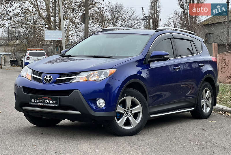 Toyota RAV4 2015