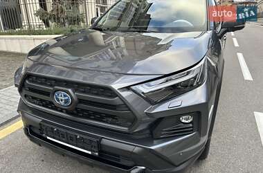 Внедорожник / Кроссовер Toyota RAV4 2024 в Киеве