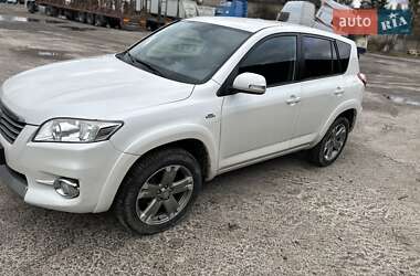 Внедорожник / Кроссовер Toyota RAV4 2010 в Костополе