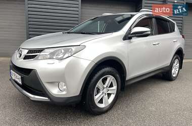 Внедорожник / Кроссовер Toyota RAV4 2013 в Харькове