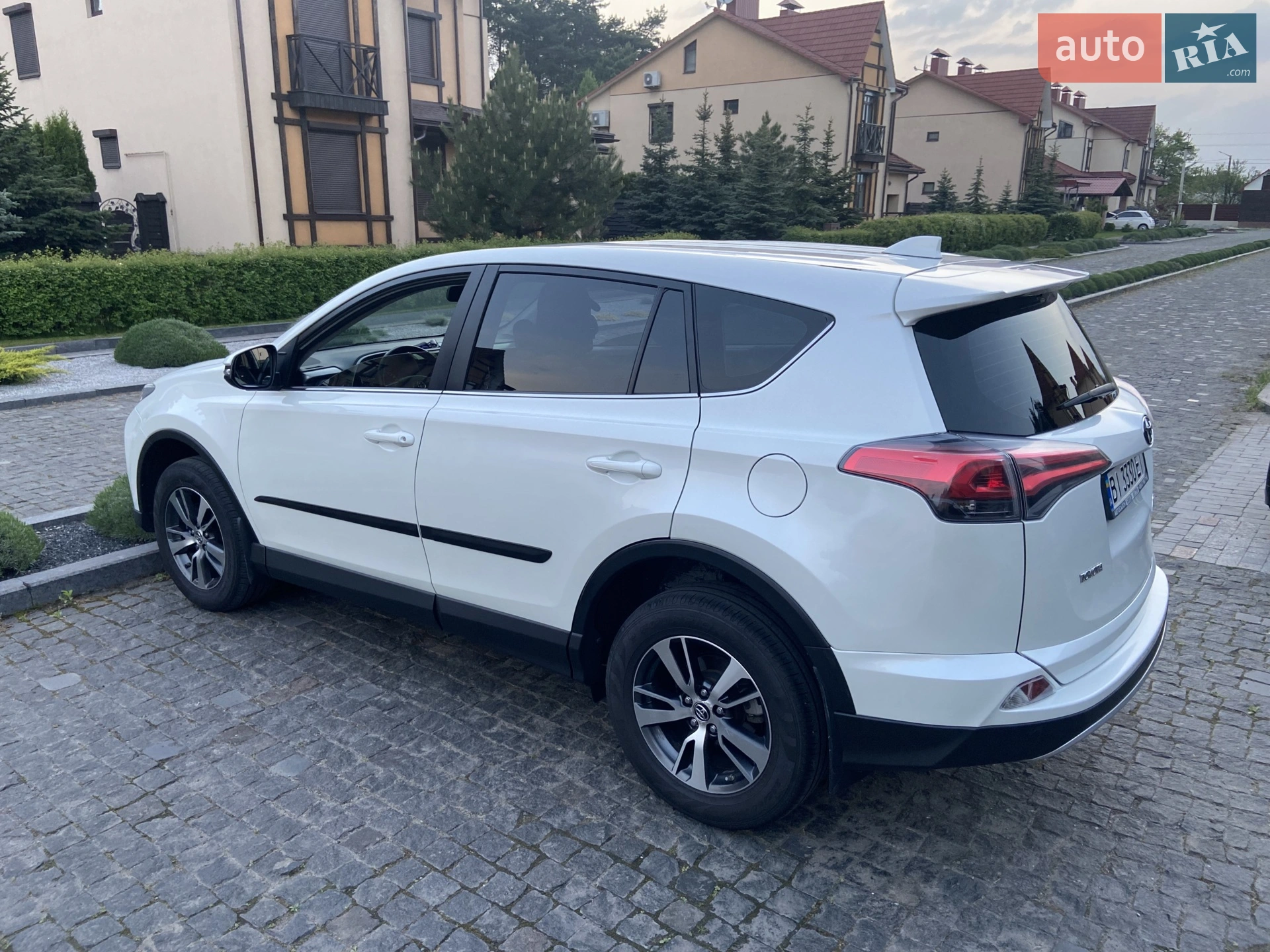 2015 Toyota RAV 4 - мініатюра 3