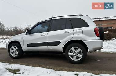 Внедорожник / Кроссовер Toyota RAV4 2002 в Нежине