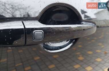 Позашляховик / Кросовер Toyota RAV4 2006 в 