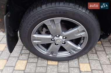 Позашляховик / Кросовер Toyota RAV4 2006 в 
