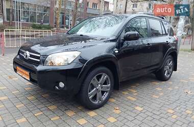 Позашляховик / Кросовер Toyota RAV4 2006 в 