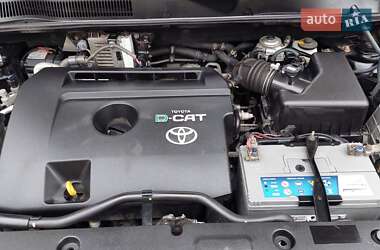 Позашляховик / Кросовер Toyota RAV4 2006 в 