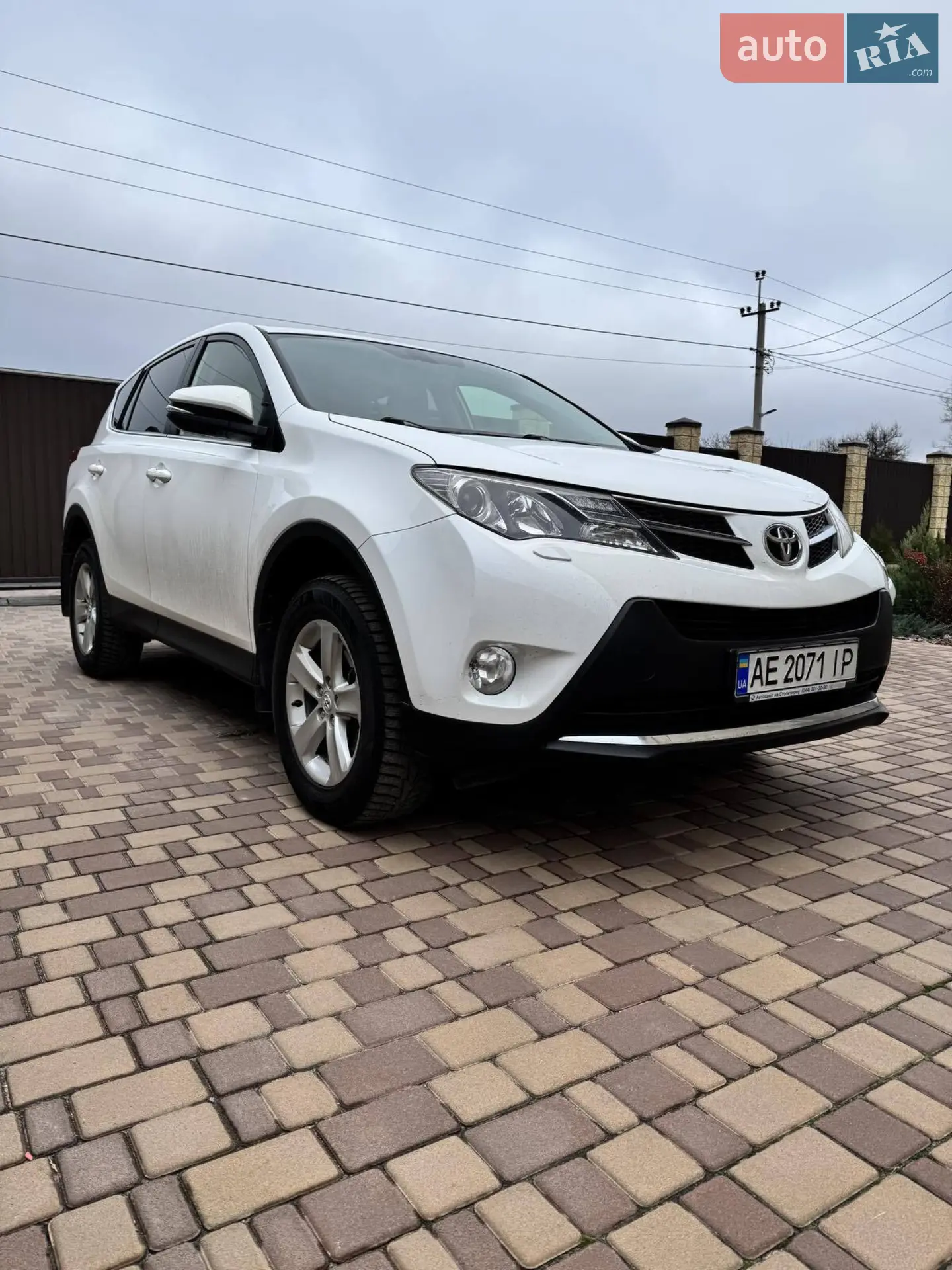 2014 Toyota RAV 4 - фото 1