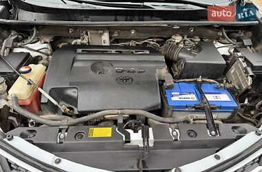 Внедорожник / Кроссовер Toyota RAV4 2014 в Днепре