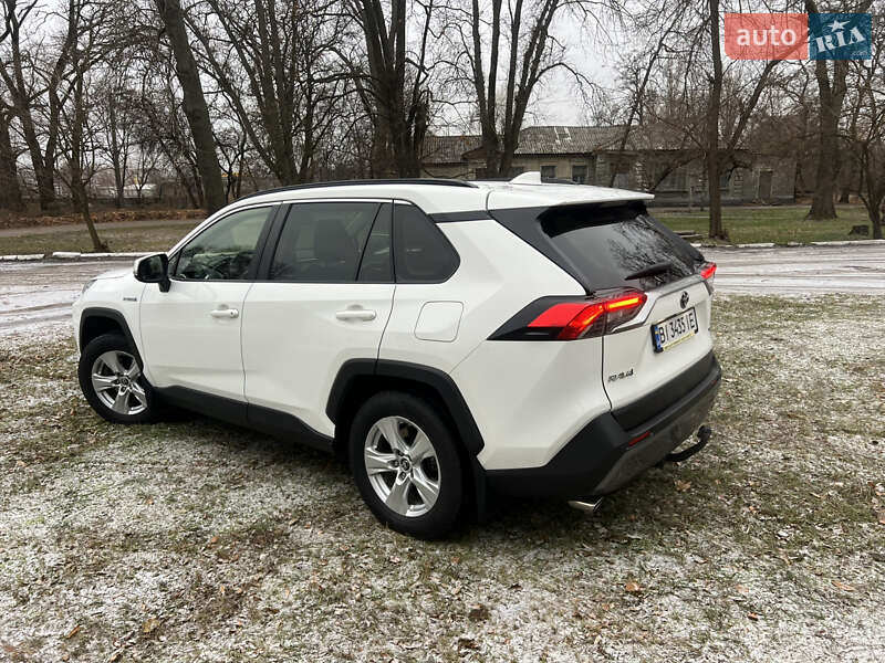 Позашляховик / Кросовер Toyota RAV4 2018 в Кременчуці