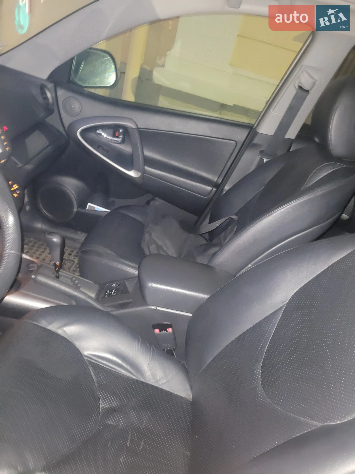2011 Toyota RAV 4 - мініатюра 12