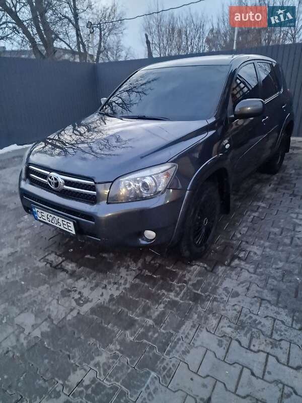 Внедорожник / Кроссовер Toyota RAV4 2007 в Черновцах