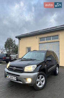 Позашляховик / Кросовер Toyota RAV4 2004 в Жовкві