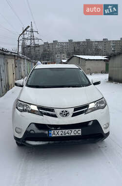 Позашляховик / Кросовер Toyota RAV4 2014 в Харкові