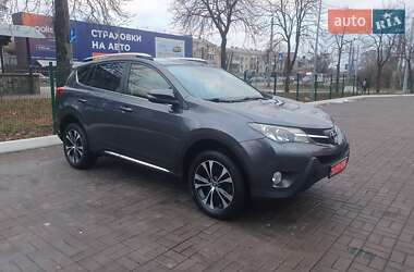 Позашляховик / Кросовер Toyota RAV4 2015 в Києві