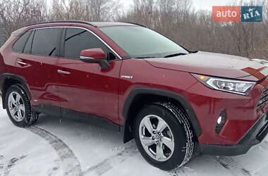 Позашляховик / Кросовер Toyota RAV4 2019 в Харкові