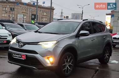 Позашляховик / Кросовер Toyota RAV4 2017 в Харкові