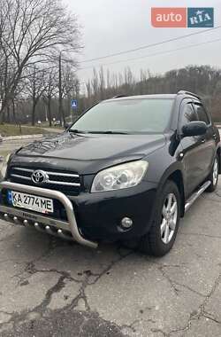 Позашляховик / Кросовер Toyota RAV4 2008 в Києві