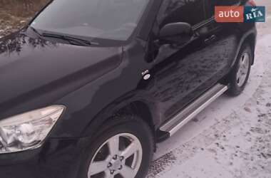 Позашляховик / Кросовер Toyota RAV4 2007 в Тернополі