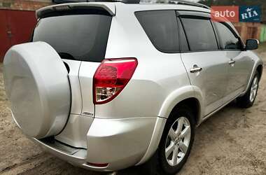 Внедорожник / Кроссовер Toyota RAV4 2007 в Ахтырке