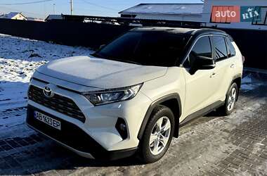 Позашляховик / Кросовер Toyota RAV4 2019 в Вінниці