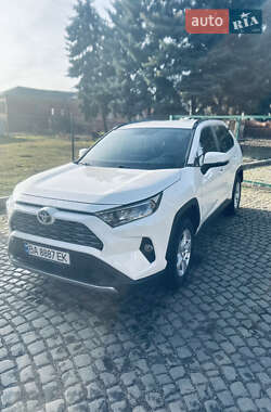 Позашляховик / Кросовер Toyota RAV4 2019 в Кропивницькому