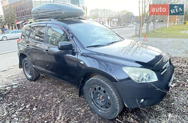 Позашляховик / Кросовер Toyota RAV4 2008 в Чернівцях