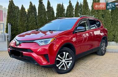 Позашляховик / Кросовер Toyota RAV4 2017 в Києві