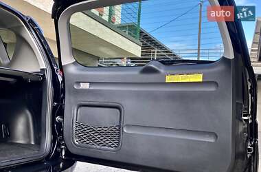 Позашляховик / Кросовер Toyota RAV4 2010 в 