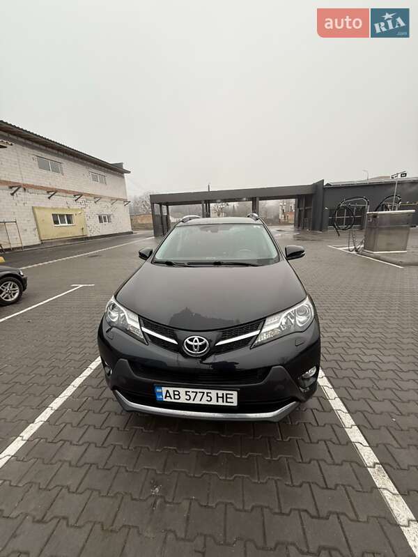 Позашляховик / Кросовер Toyota RAV4 2014 в Вінниці