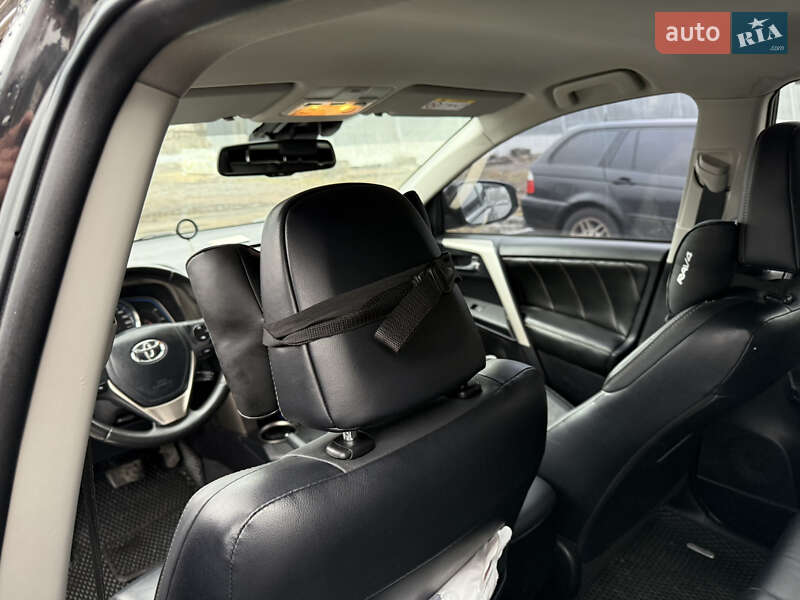 Позашляховик / Кросовер Toyota RAV4 2014 в Вінниці