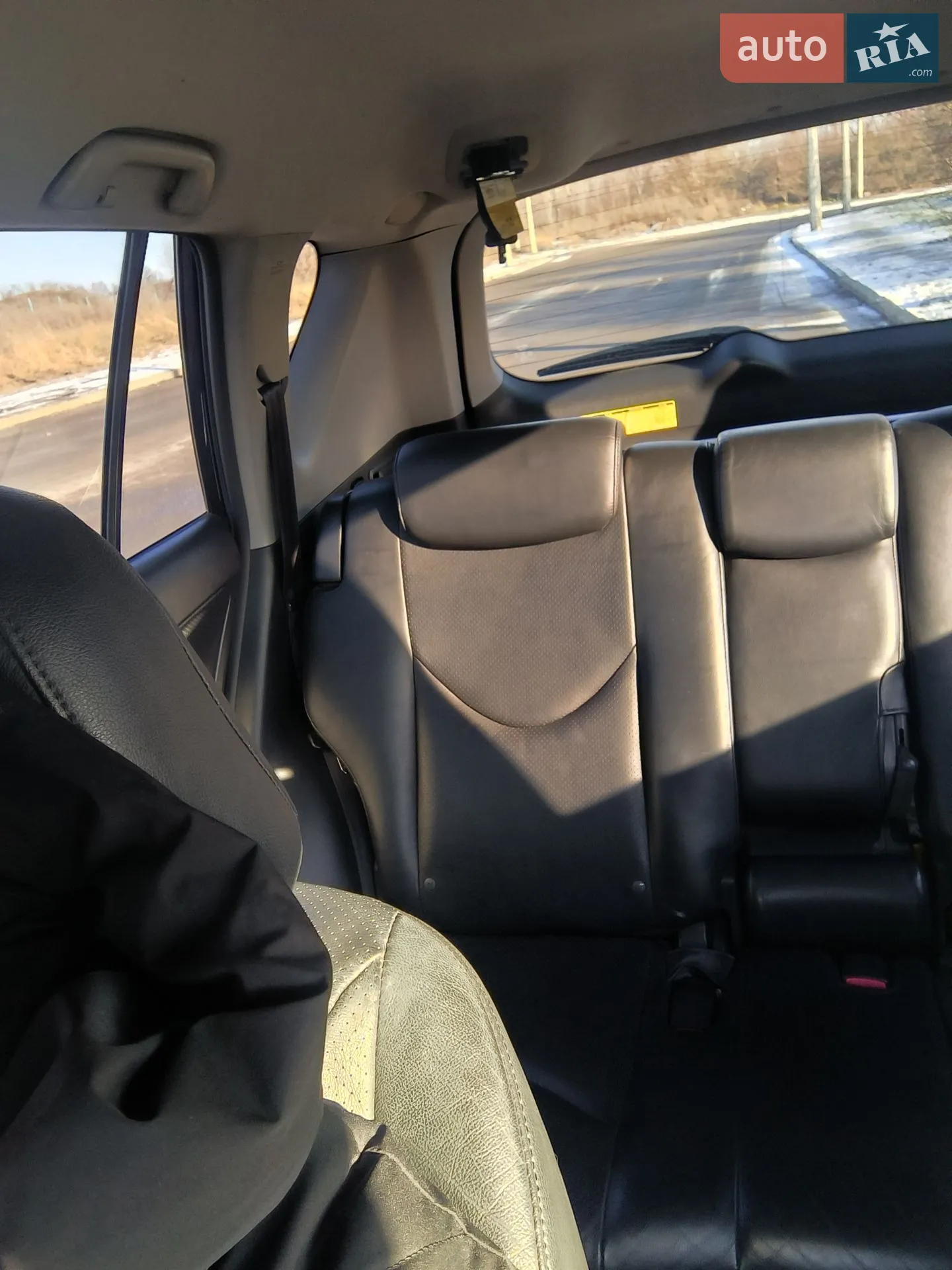 2010 Toyota RAV 4 - мініатюра 18