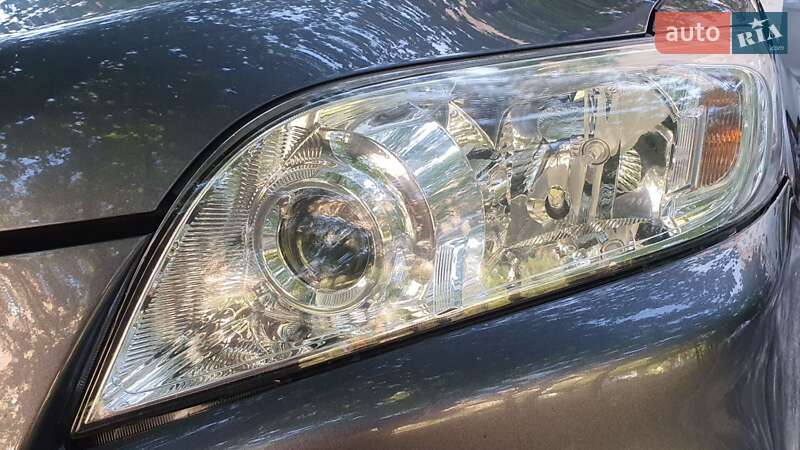 Внедорожник / Кроссовер Toyota RAV4 2012 в Киеве