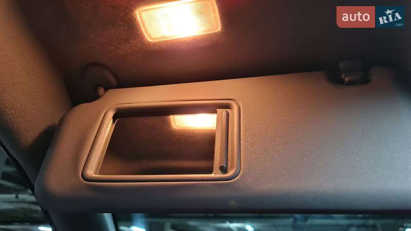 Внедорожник / Кроссовер Toyota RAV4 2012 в Киеве