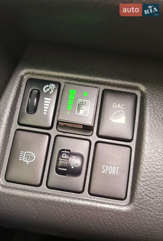 Внедорожник / Кроссовер Toyota RAV4 2012 в Киеве